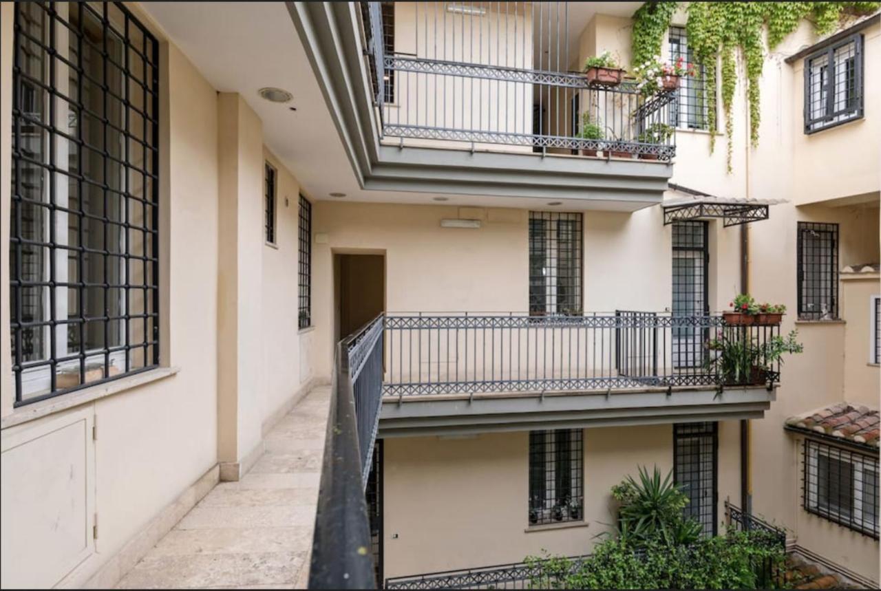 Roma Colosseum Apartment Dış mekan fotoğraf